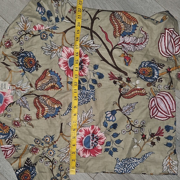 New Cotton Floral Top - Picture 4 of 7